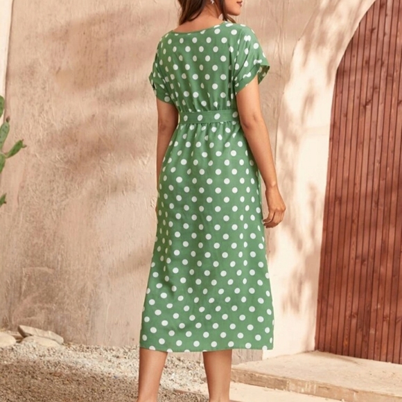 SHEIN Maternity polka dot belted dress - Picture 4 of 9